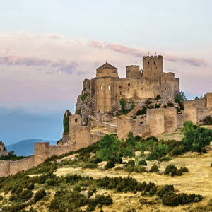 Visita de Huesca y el Castillo de Loarre